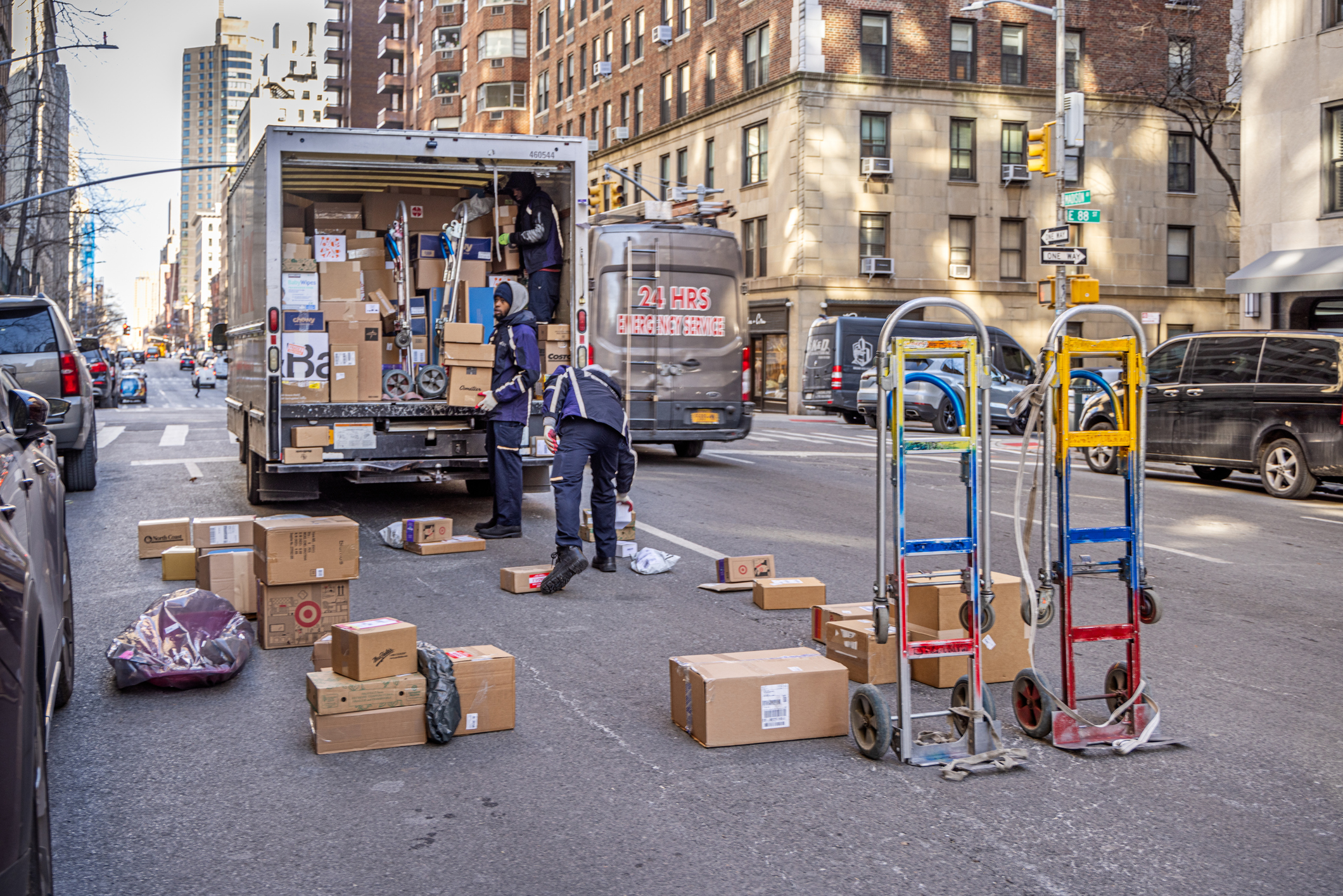 En The Platta Law Firm, tenemos décadas de experiencia manejando casos de accidentes con vehículos comerciales en los cinco distritos de Nueva York.
